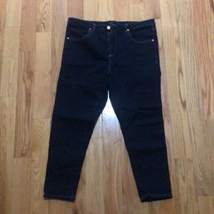 Universal Standard dark wash skinny jeans